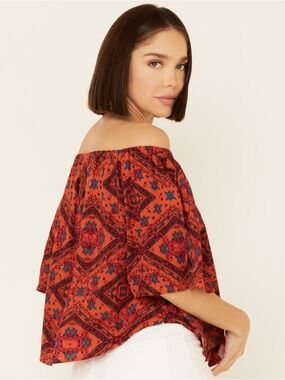 Shyanne Women's Tie Sleeve Off-Shoulder Top Size Small